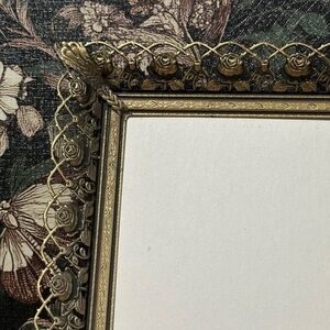 Floral Rose Thorn Metal Picture Frame 8x10